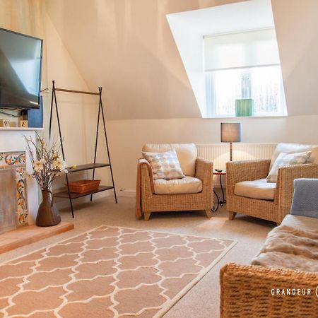 Sky View Suite By Grandeur Property ボーンマス エクステリア 写真