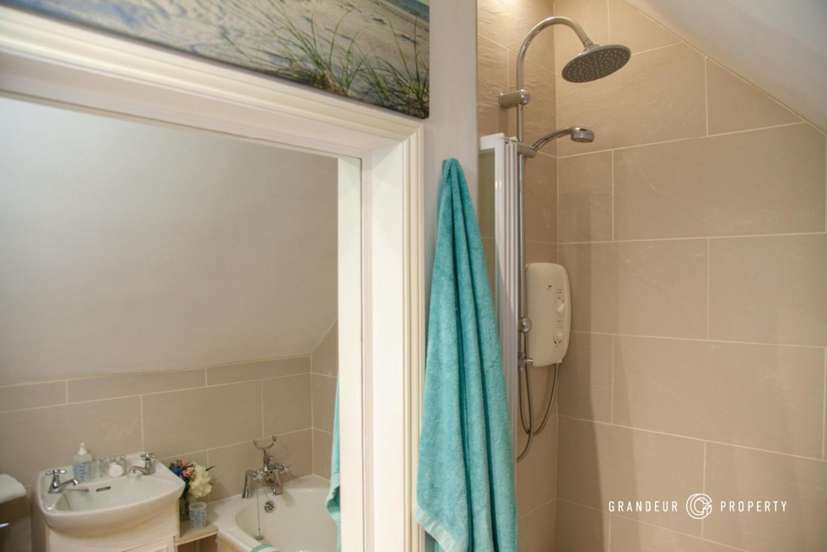 Sky View Suite By Grandeur Property ボーンマス エクステリア 写真
